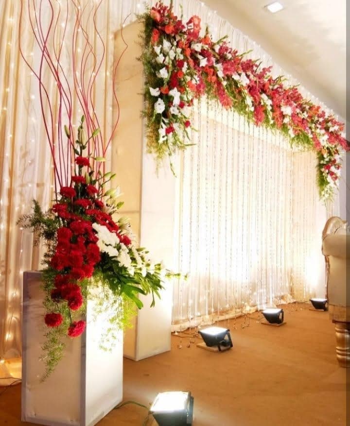 Floral Entrance Pillar & Walkway